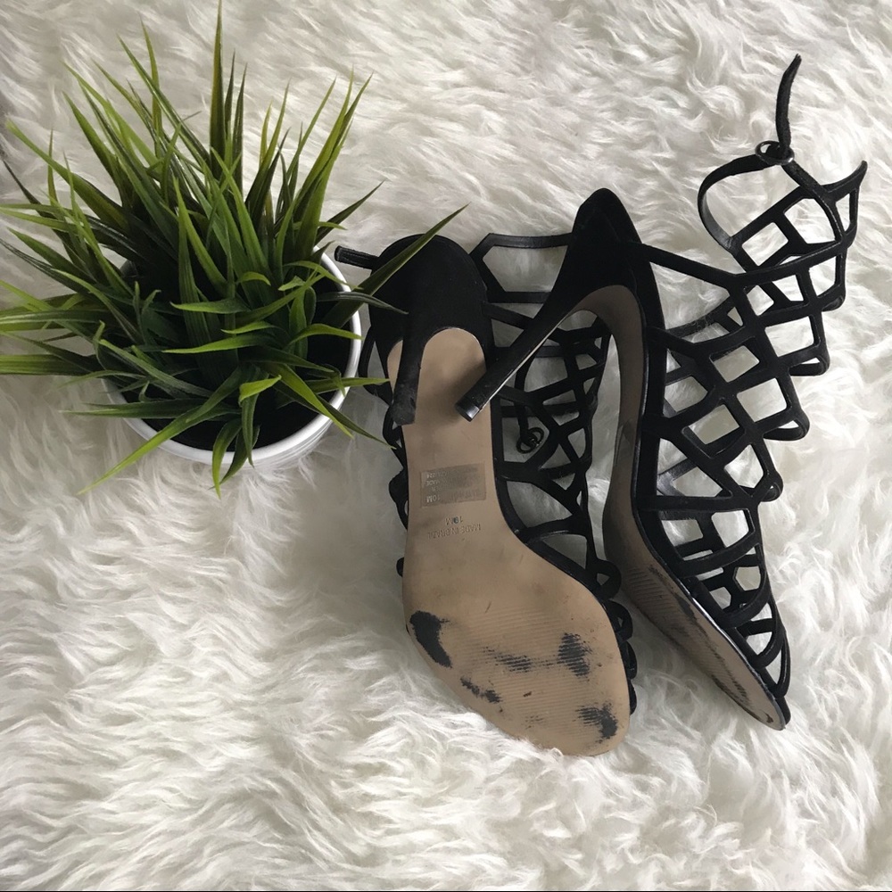 SALE‼️ | Steve Madden black nubuck heel | - Picture 4 of 5